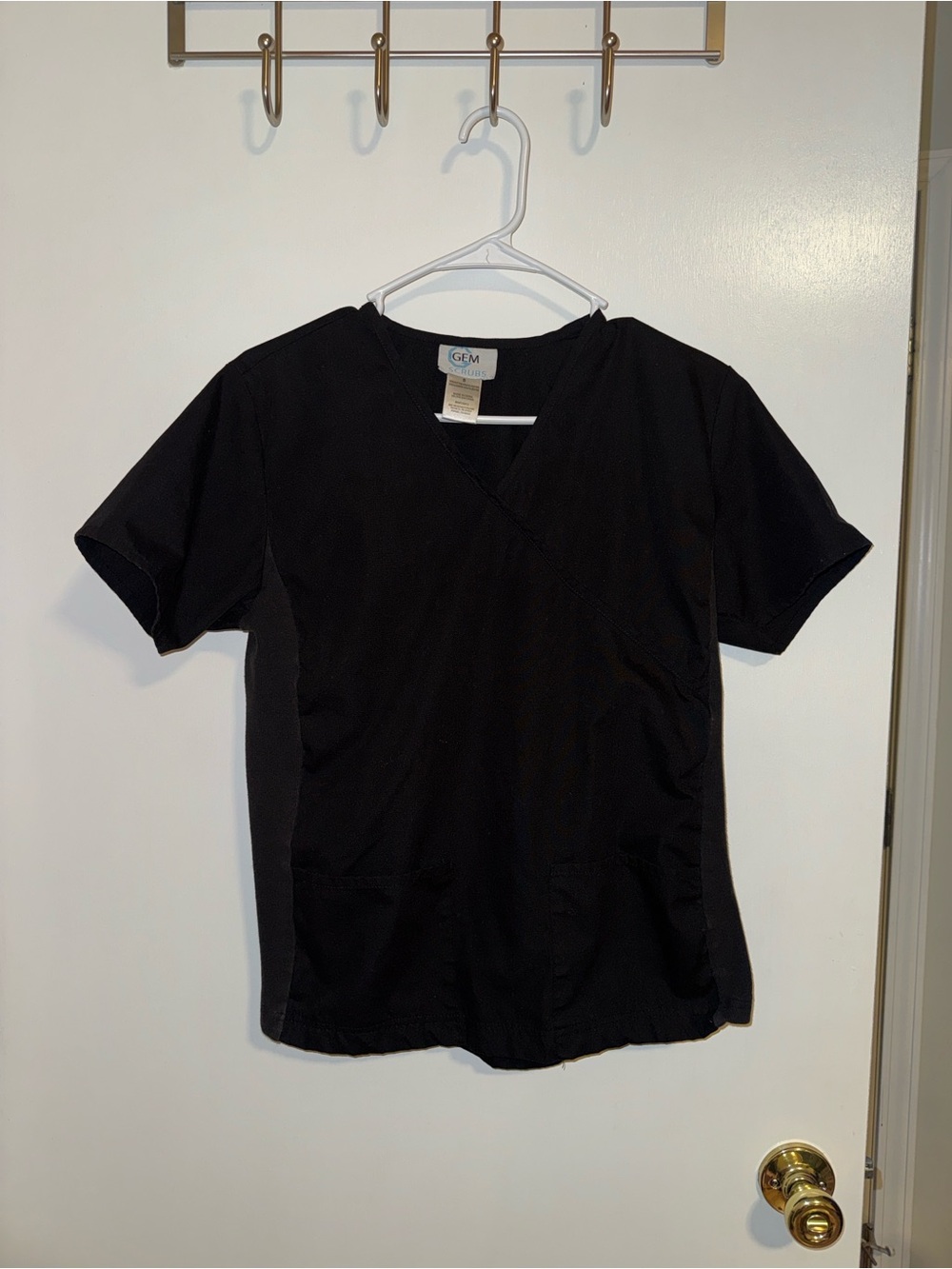 Women’s V-Neck Scrub Shirt